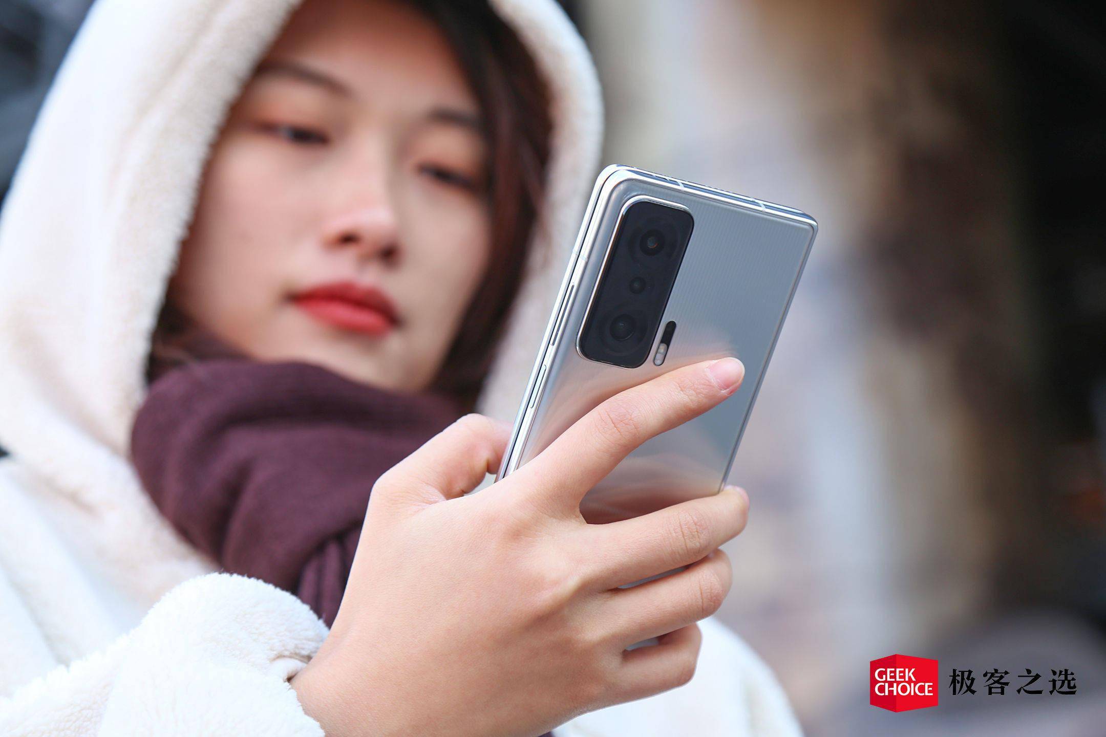 nit|荣耀Magic V体验：想要折叠屏还要骁龙 8？现在只有它