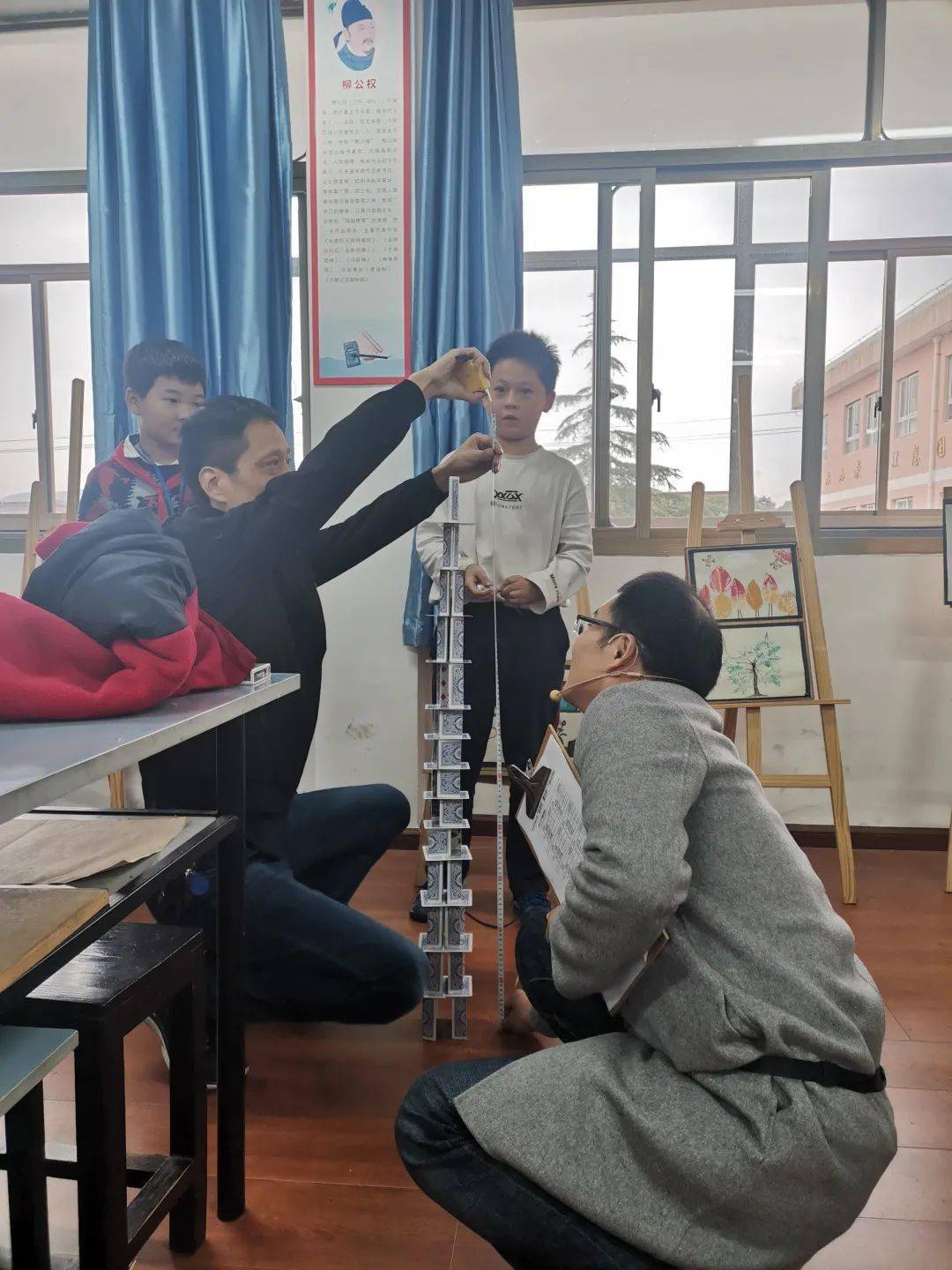 三北小学开展双减引领科技筑梦之校园科技节活动