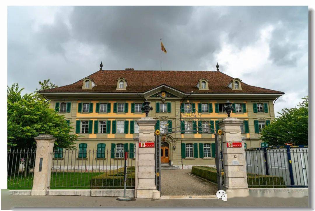 伯尔尼和开放的瑞士联邦议会大厦瑞士风光之二