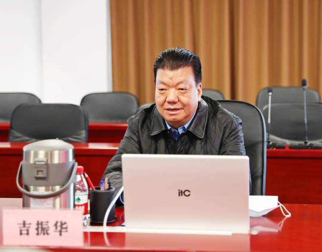 吉振华赴部分企业开展双节送温暖走访慰问活动