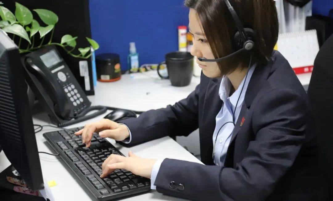 全国证券从业人员达34万人,投顾扩容至6.8万人!_券商_数量最多_基金