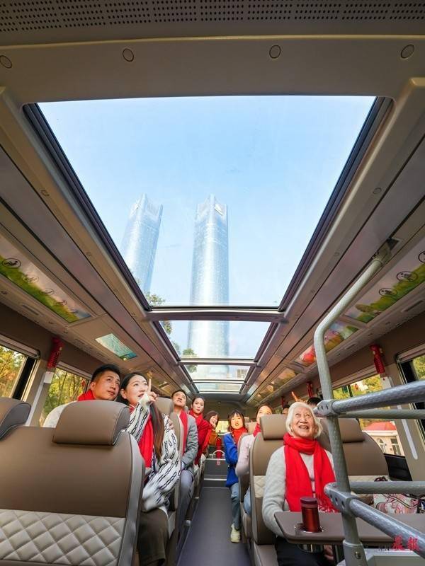 豪华双层巴士明起带您"打卡"南昌美景_旅游_公交集团_配有
