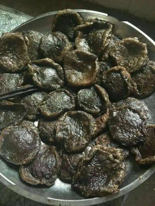 哪些人不能吃鸡屎藤 aa3f02fae569490cb8a9dda6d9514bfe.jpeg
