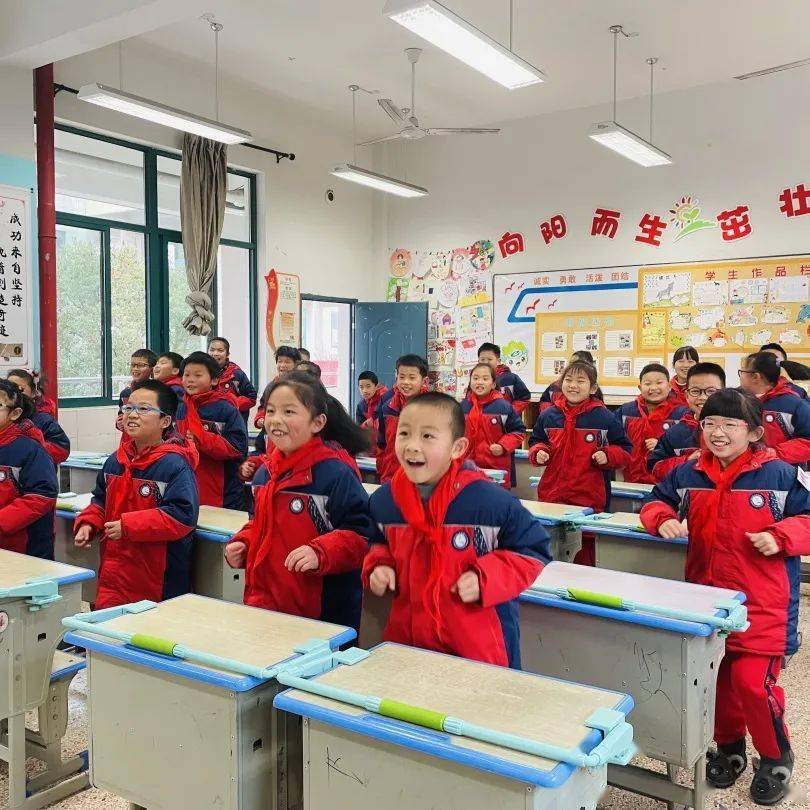 上虞区博文小学不疫样的大课间