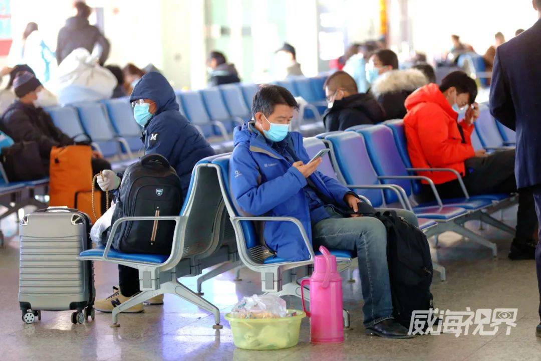 回家之路「威海站」_旅客_进站_汽车站