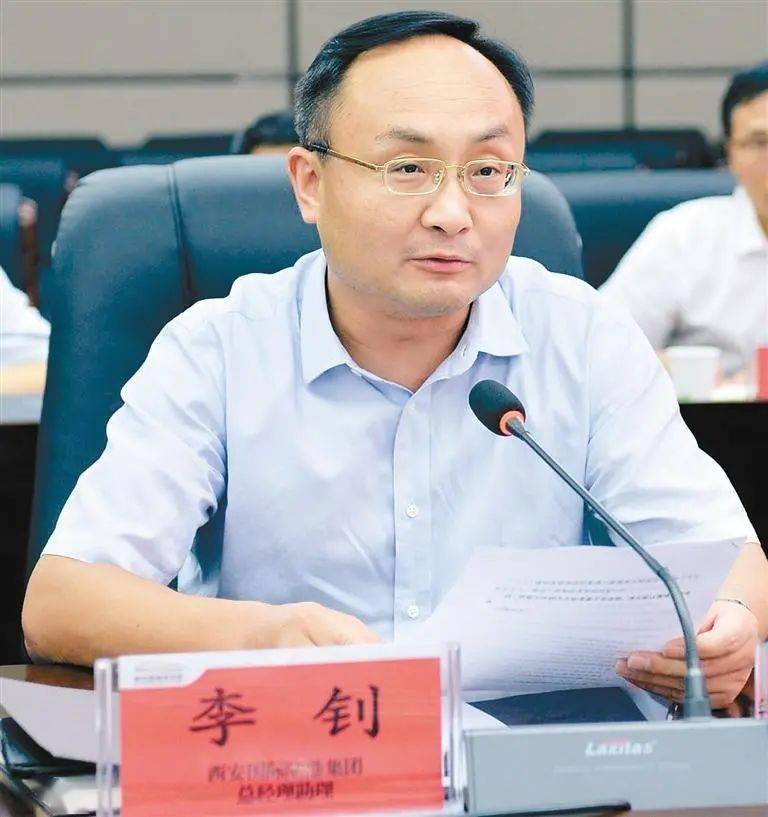 他倒在疫情防控一线 用生命践行初心使命_李钊_隔离_工作