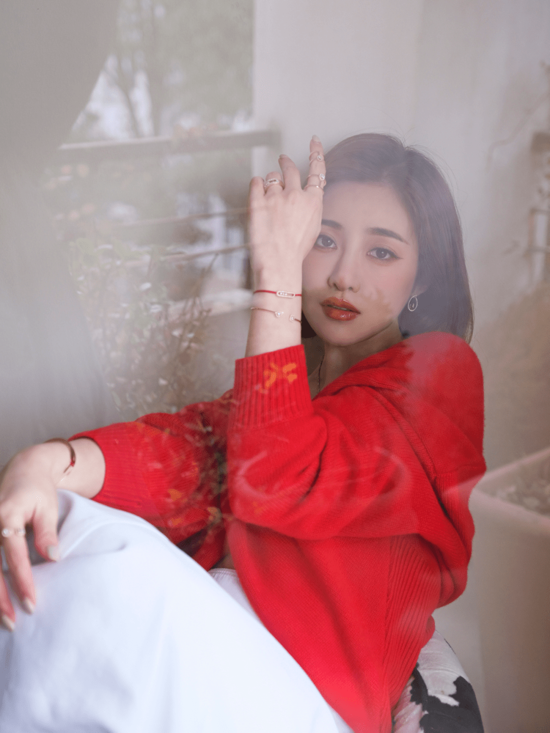 自由戴对首饰，全年自带女主光环 | @Messika