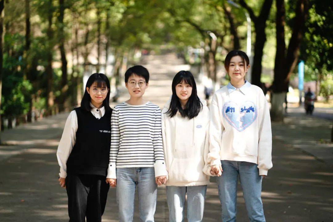 全寝保研，携手共进，看中南学霸姑娘们的逐光之旅吧！ 中南达人 | NO.264