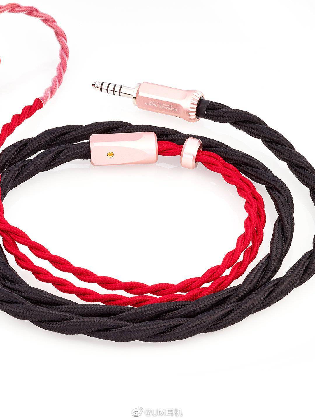 陶瓷|UM 发布 Red Halo/FE 旗舰耳机：骨传导+12 动铁，全球限量 20 副