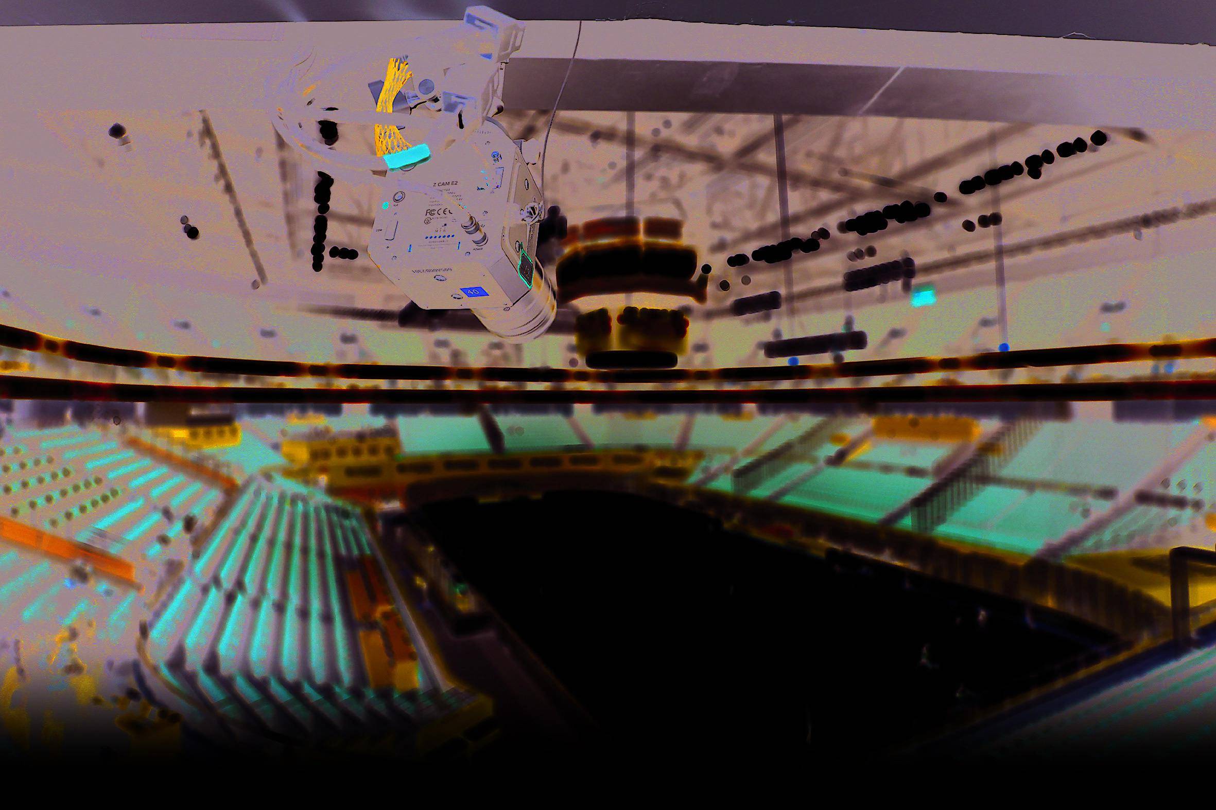 特写：场内场外一张网