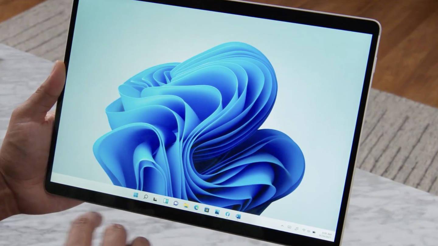 微软确认 Win10 21H2 更新已大规模推送，Win11 不强制用户升级