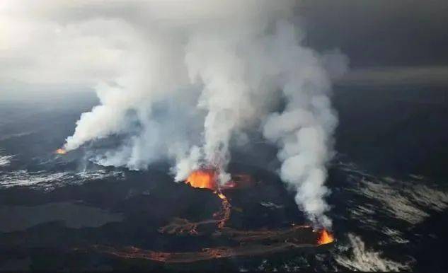 汤加火山爆发的重重疑云，怎样为孩子讲清真相？