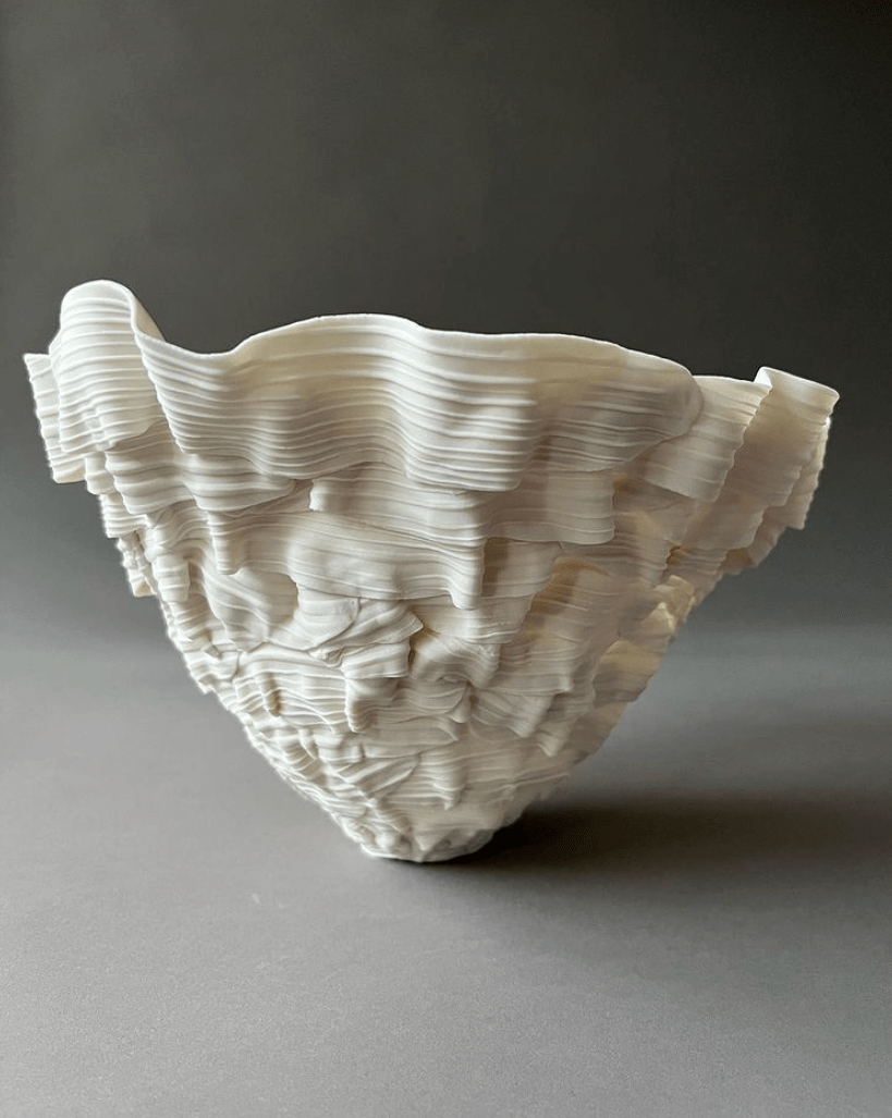 美国陶艺家leah kaplan的陶瓷雕塑作品细腻通透,其作品富含细腻和自然