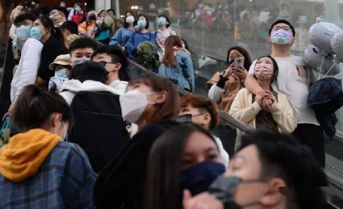 香港疫情严重图片