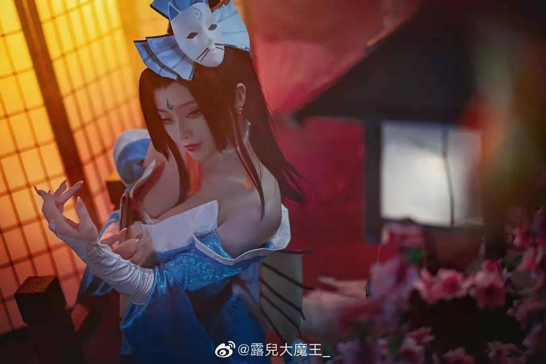 王者荣耀cos当你凝视深渊时不知火舞也诱惑你