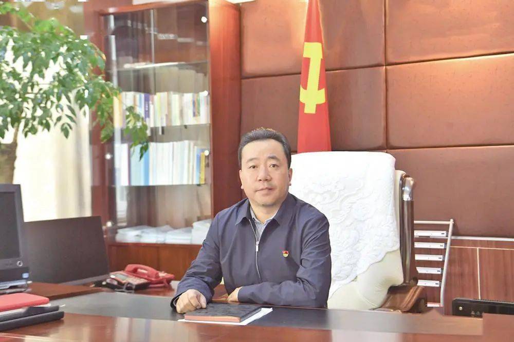 果洛藏族自治州州委书记 张晓军自觉当好绿色发展的实干家