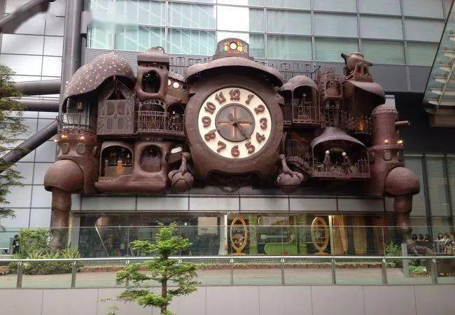 学术|日本知名主持突然宣布转行搞学术，观众大呼寂寞：你走了我们看啥？