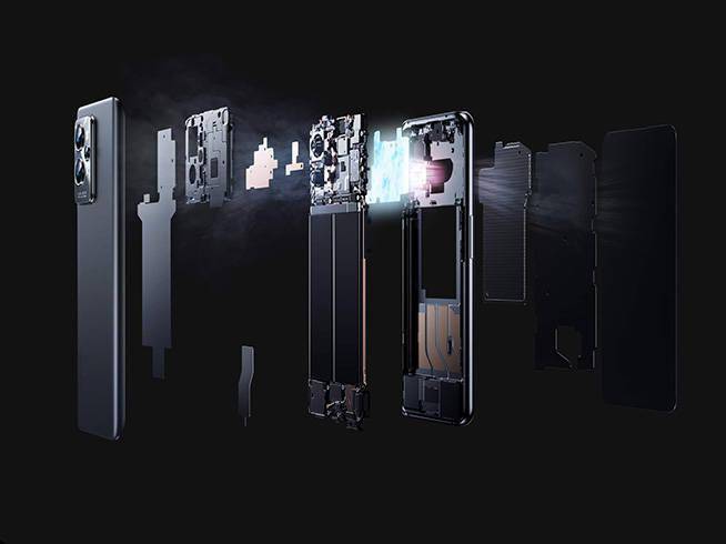 最适合玩游戏的骁龙8旗舰，真我GT2 Pro全新钛蓝配色开售