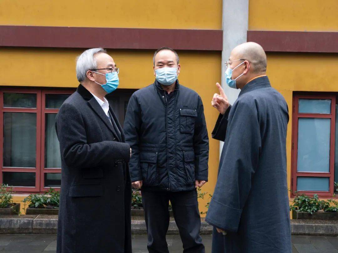 市委常委,统战部部长陈新华,在市委统战部副部长,市民宗局局长邵根松