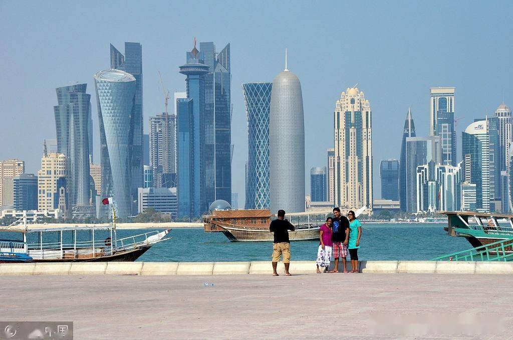 海湾六国中东土豪国家是如何由外籍人员建成的