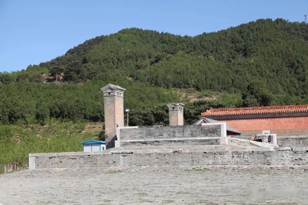 唐山市遵化市清东陵之乾隆帝裕陵妃园寝咸丰帝定陵
