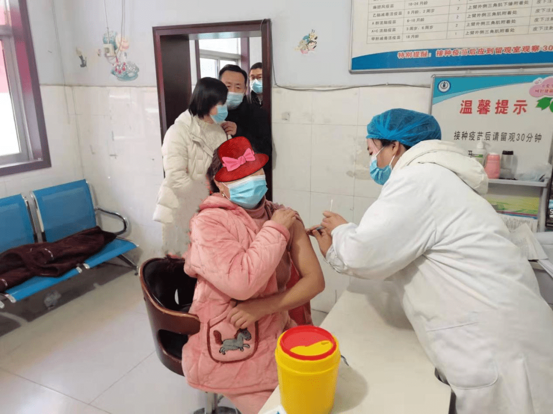 城郊乡卫生院积极推进新冠疫苗加强针接种工作