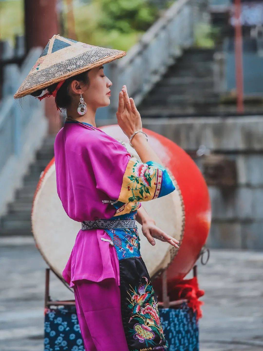 背篓|湘西年味，又浓又野