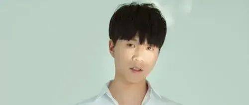 现在的她 C调吉他谱 | 刘大壮 舍不得让我淋着雨回家_铺子_版本_前奏