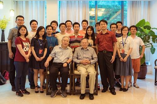 科学|杨振宁“关门弟子”翟荟：“最笨”的方法做科研