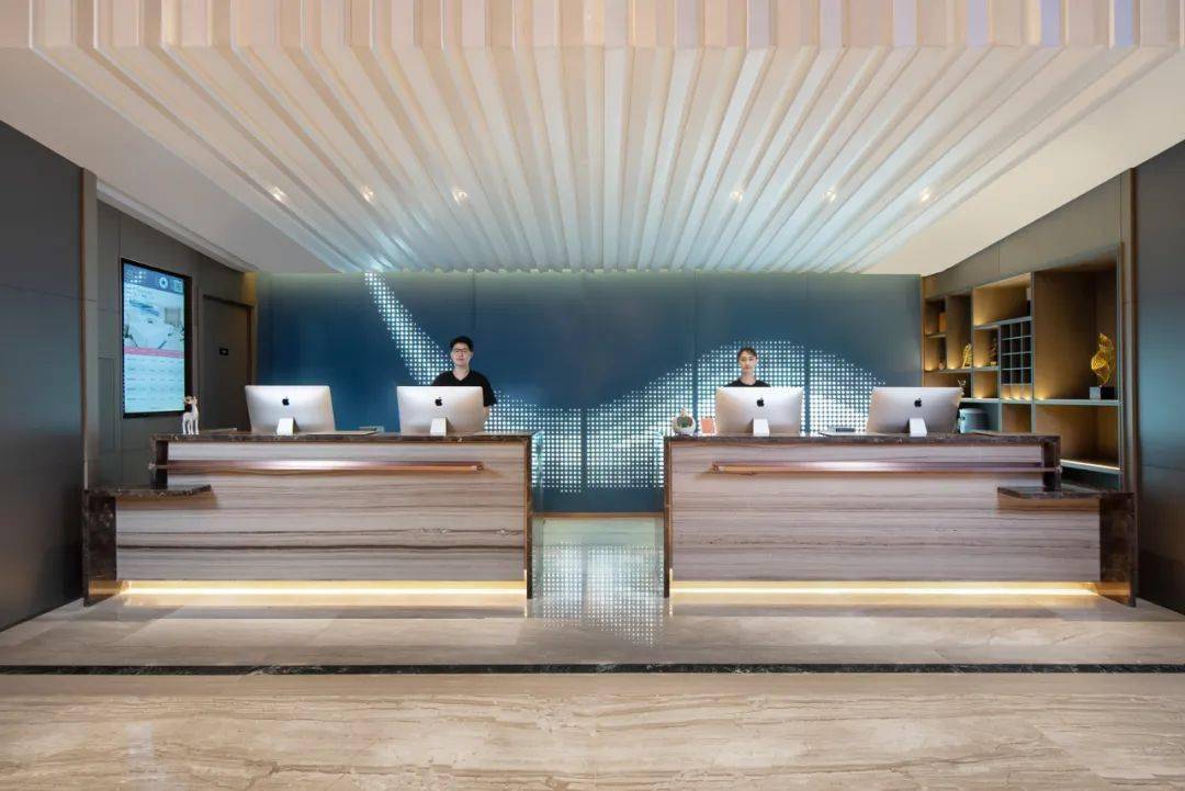 快捷酒店前台有发展前途吗 b4d8bf0c17c747c4af858f53b4861563.jpeg