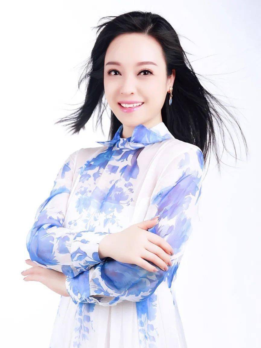 们精彩呈现单仰萍,章瑞虹,方亚芬等多位荣获中国戏剧梅花奖的表演艺
