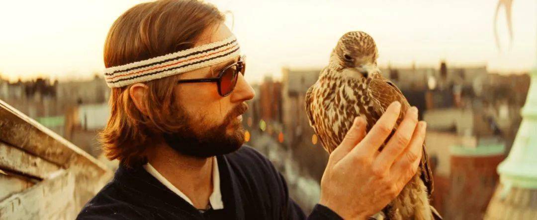 电影 不当导演,他一定是个服装设计师