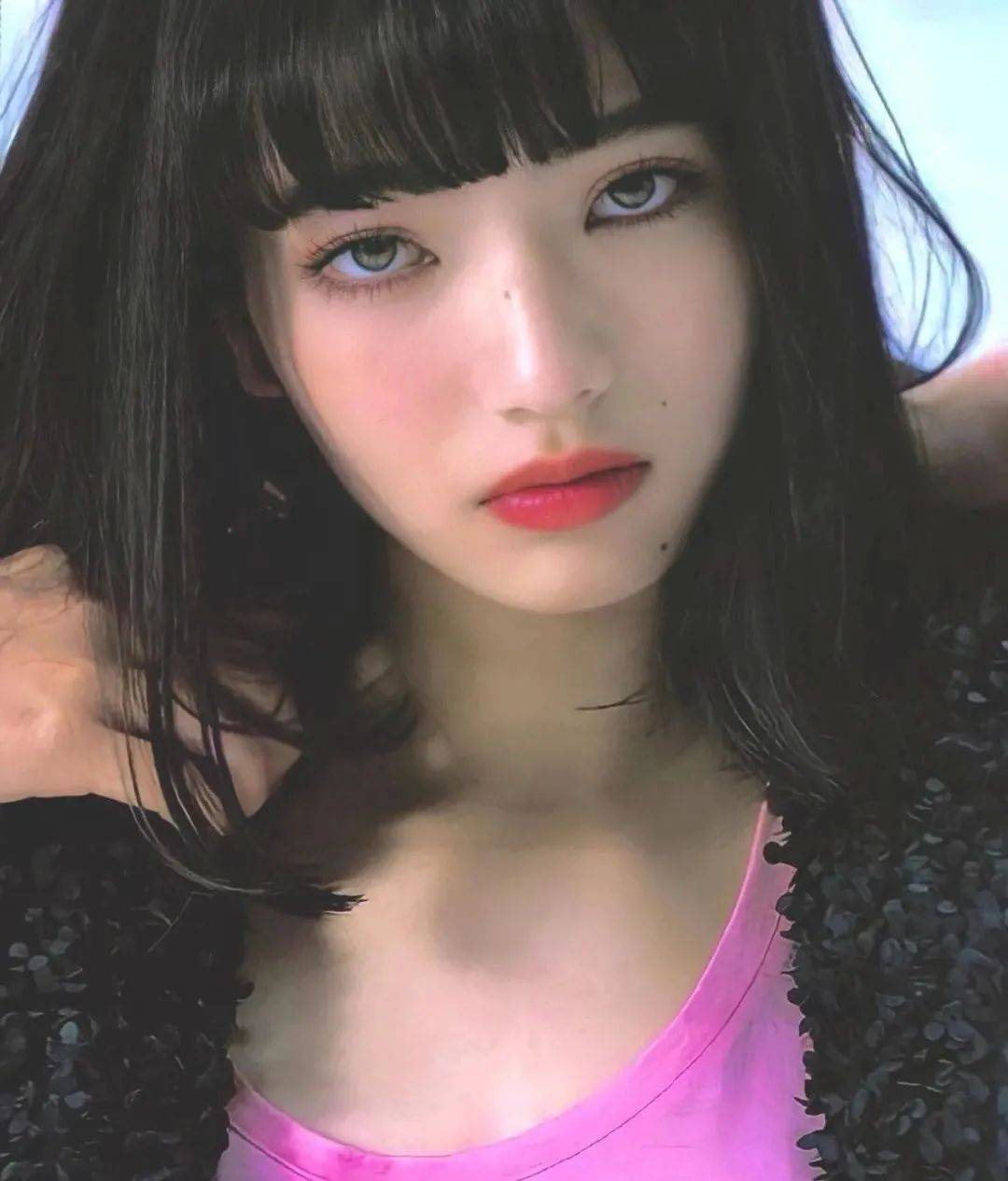 超越几十块秒变氛围感美女,杨超越也太会了吧