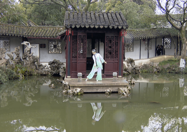 年味|五虎迎春·嬉戏虎｜春节假期 江苏各地景区年味足人气旺