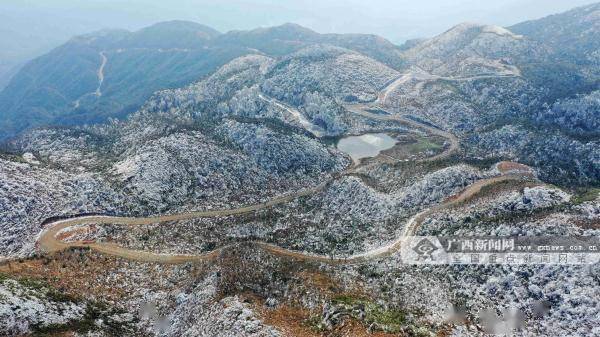 新闻网|广西这个地方现绝美雪景 宛如童话世界