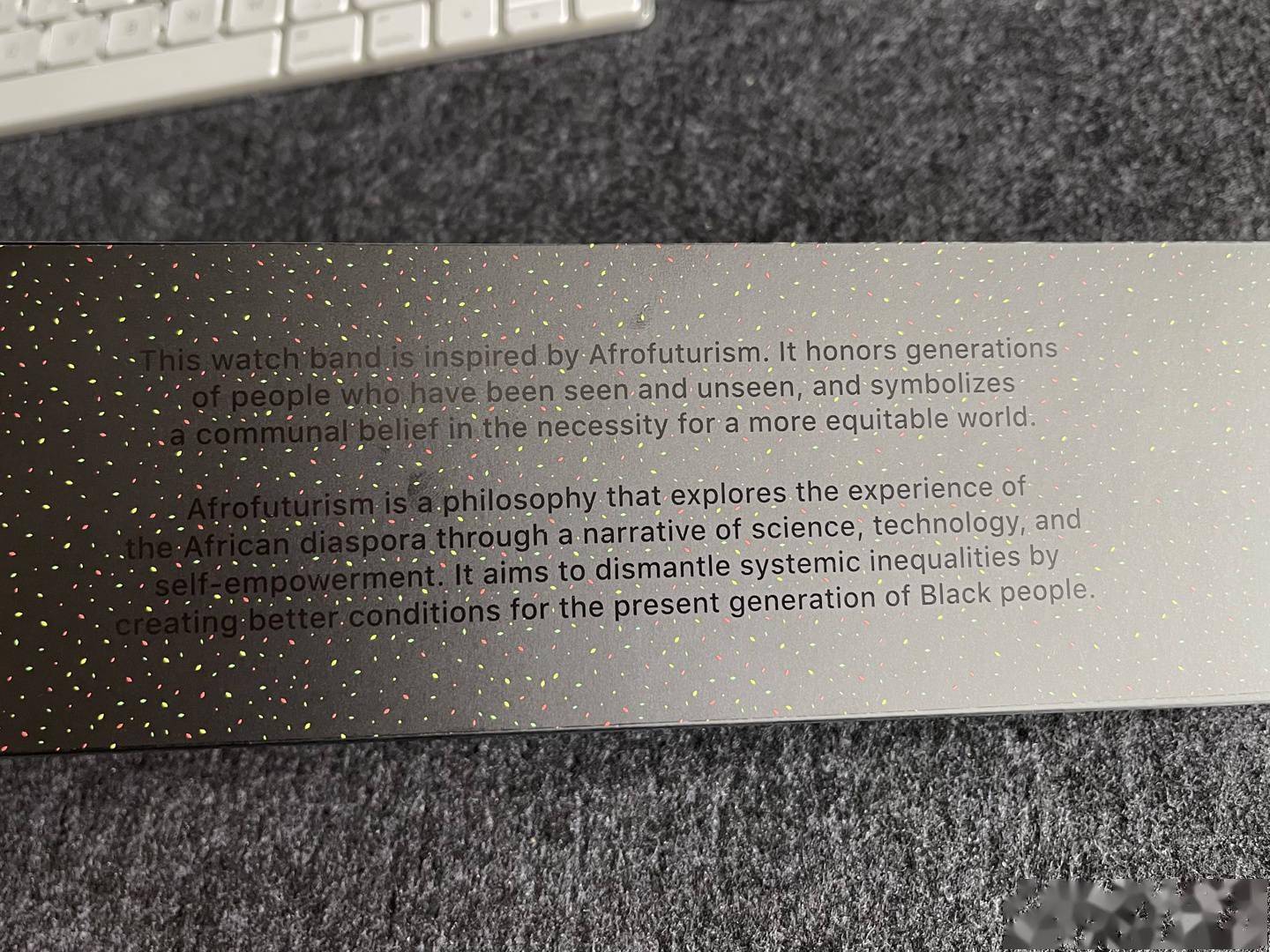 网友已收到苹果Apple Watch “Black Unity”编织单圈表带