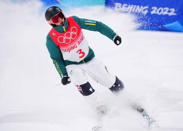 选手|北京冬奥会·自由式滑雪|澳大利亚名将安东尼摘得女子雪上技巧金牌