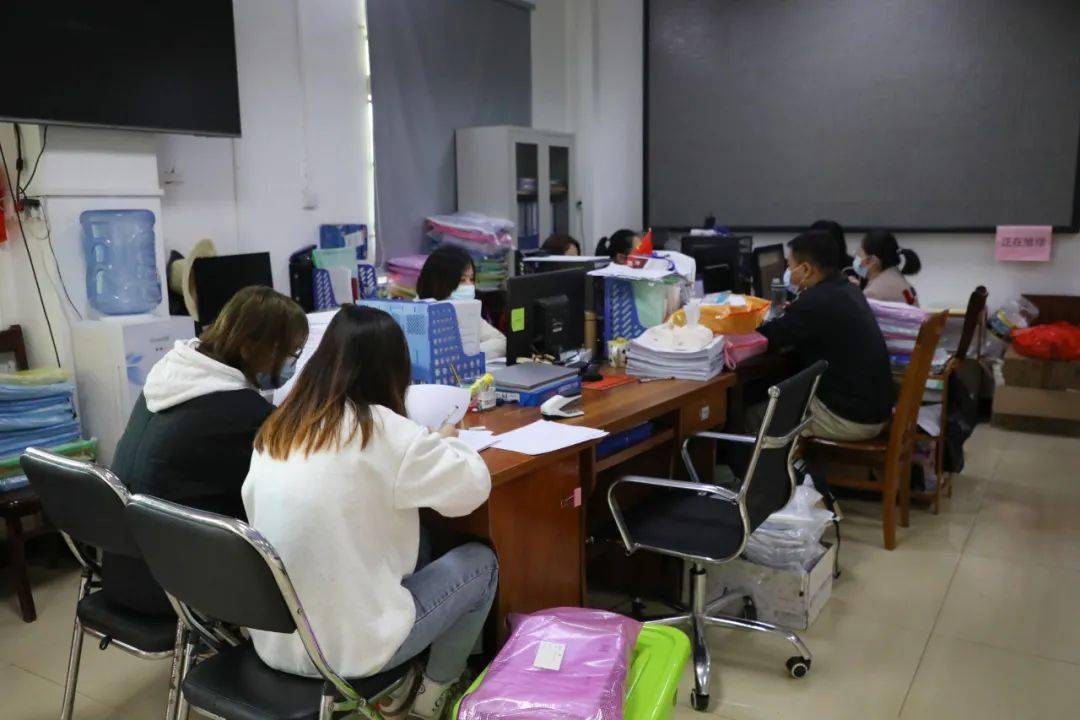 虎虎生威开新局年后上班第一天白沙各部门各单位迅速启动工作快捷键