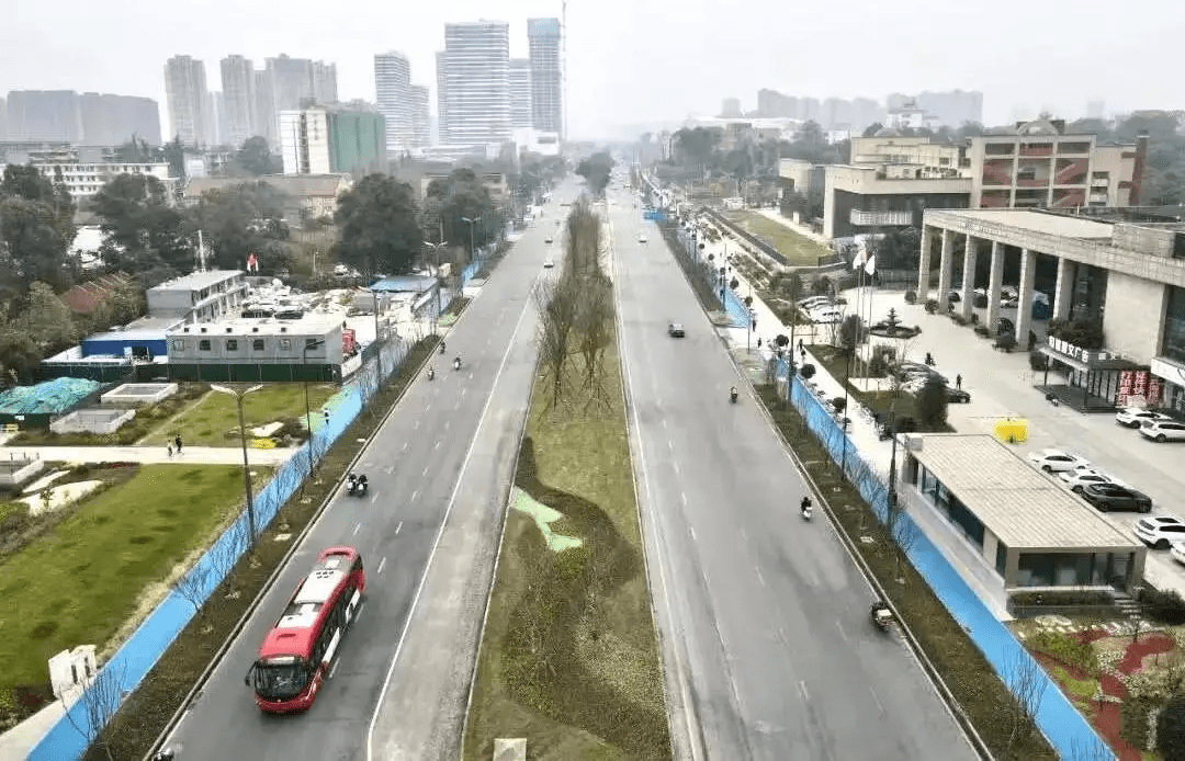 成都去二仙桥走