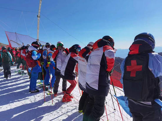 冬奥|冬奥医疗官、高山滑雪医生、航空医疗救援人员 他们怎样为冬奥保驾护航
