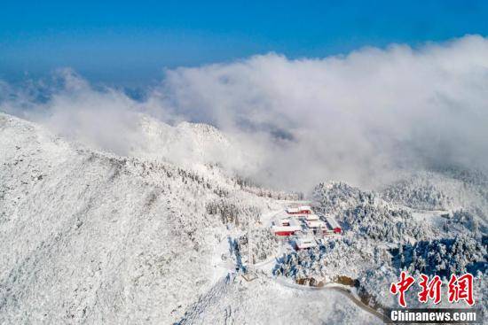 上漫|江西武宁太平山现壮丽云海雾凇景观