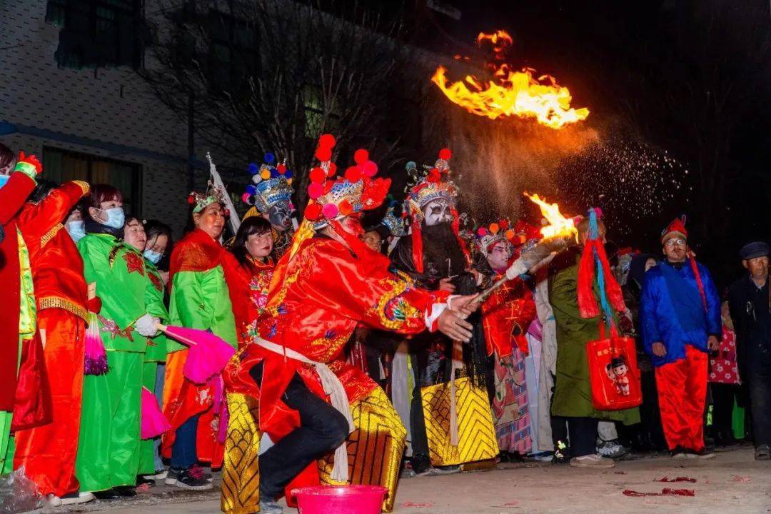 聚焦陕西长武社火地故事闹新春提振群众精气神