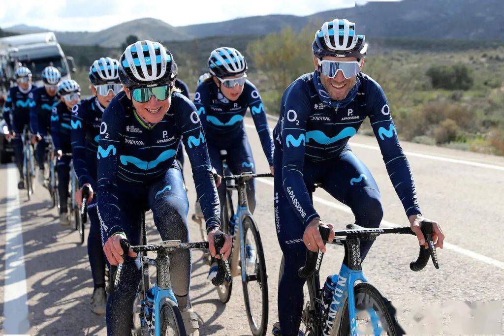 移动之星男队的历史可以追溯到1980年,不过其女队直到2018年才正式