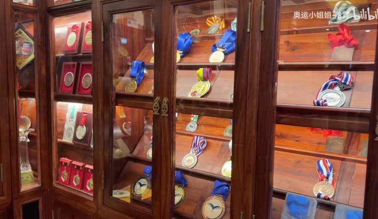 谷爱凌陈梦张继科奥运冠军家里奖牌成堆怎样收纳他们各有各的招