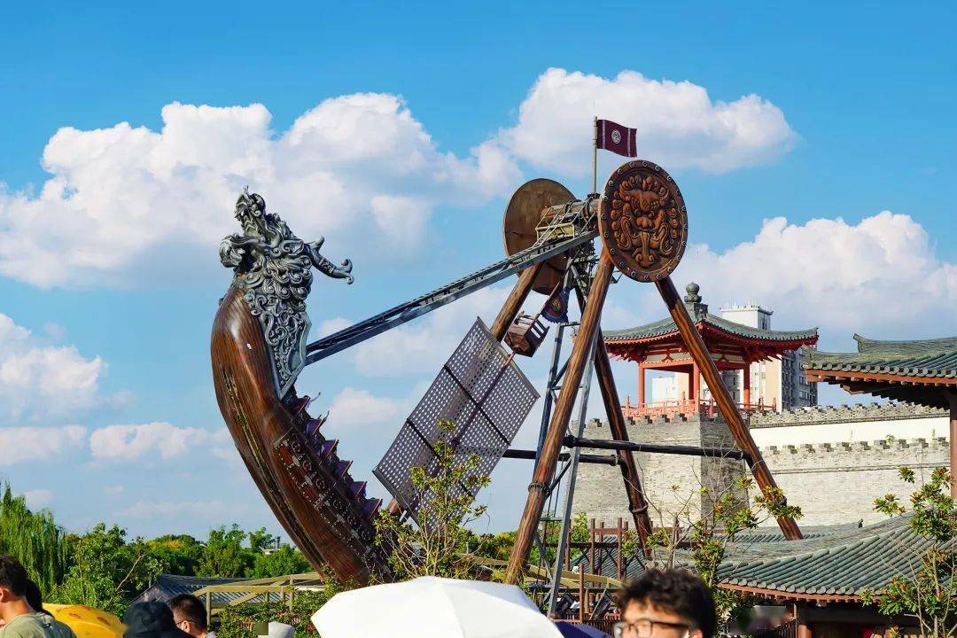 错峰花式游华谊兄弟电影世界苏州大唐市集元宵节延续心动