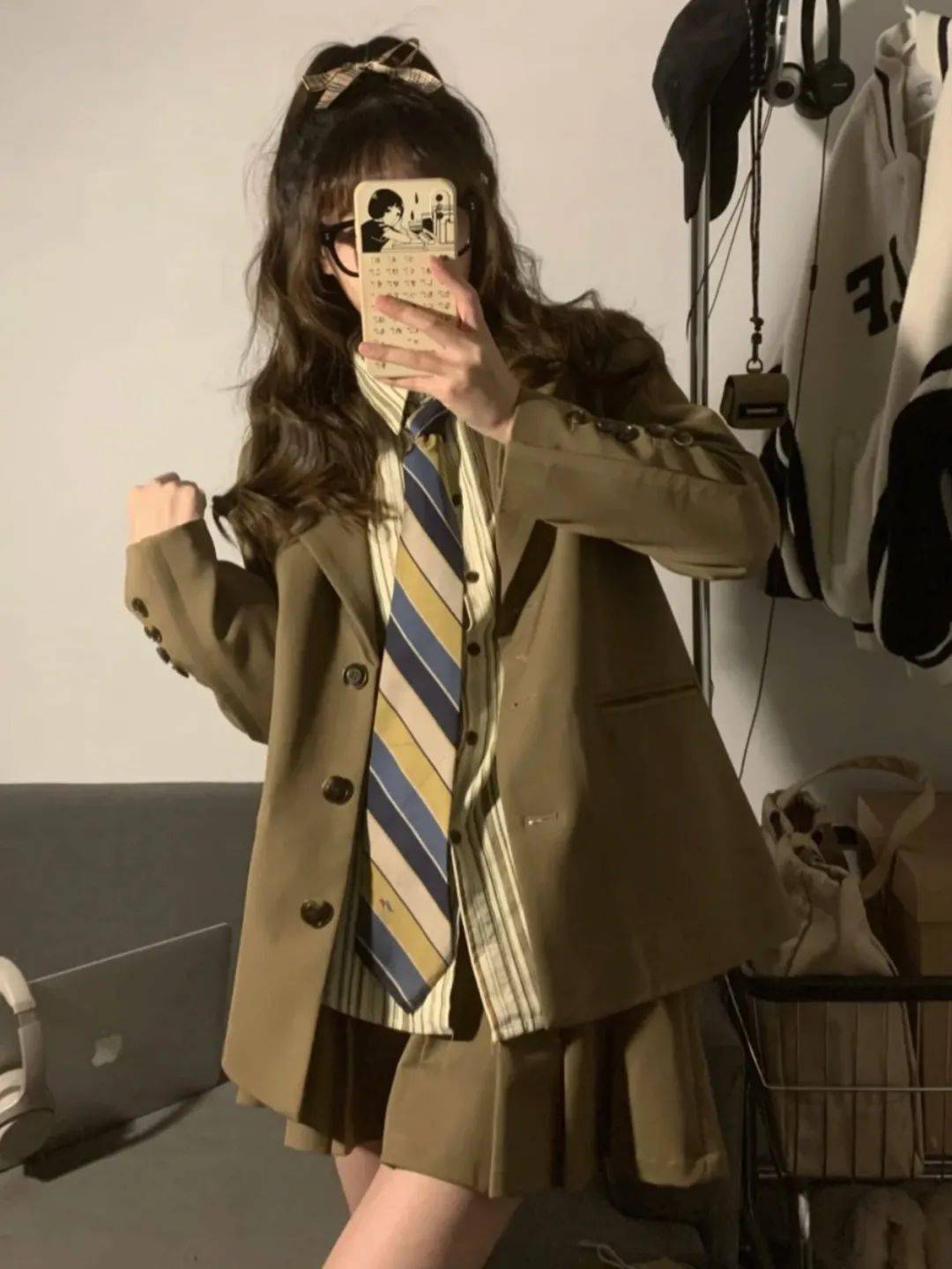 发型“换头”失败?Lisa这次真翻车了!