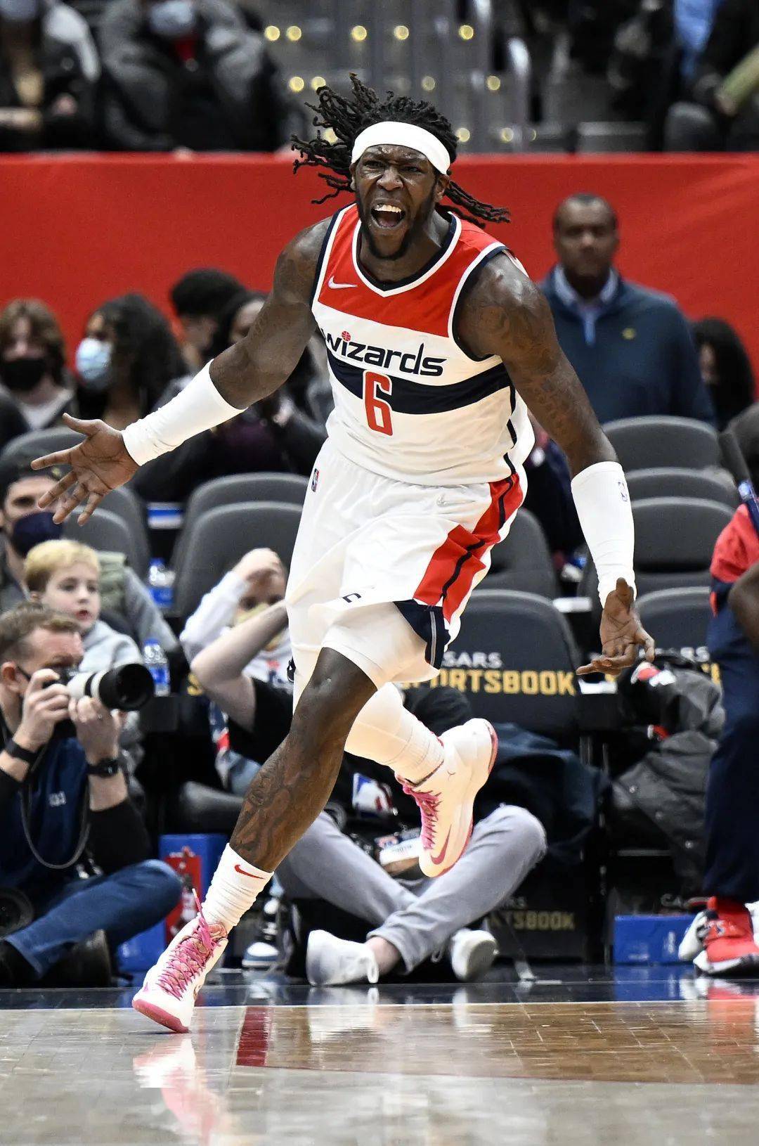 nba | 交易截止日:波神加盟奇才哈雷尔交易至黄蜂_雄鹿_1_快船