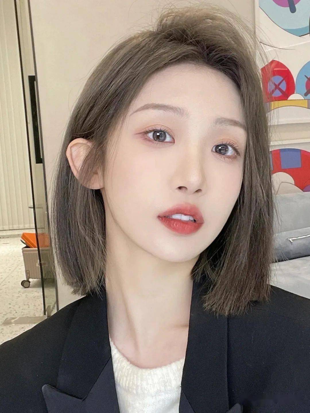 2022初春超a"一刀切"短发,真的爱了!_发型_脸型_显得