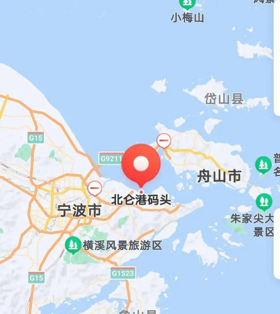 宁波市北仑港维多利亚港位于我国香港特别行政区香港岛和九龙半岛之间