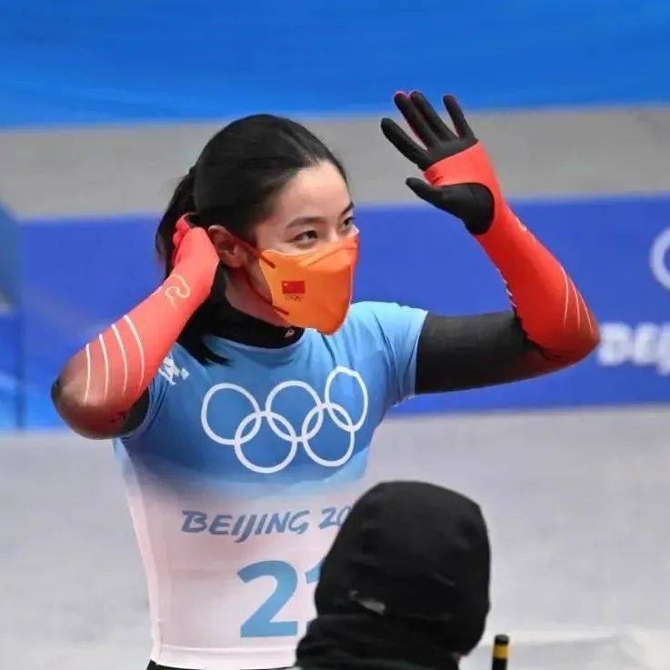 新的突破！中国女勇士继续冲！_赵丹_黎禹汐_钢架